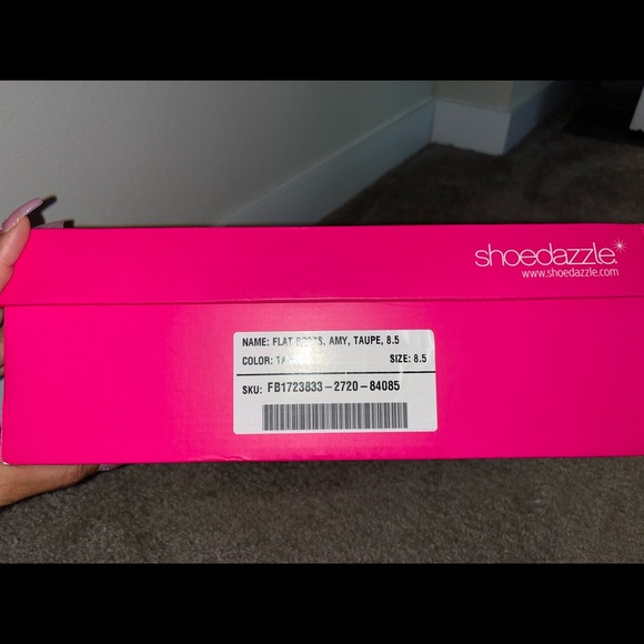 Flat Boot - Picture 2 of 7